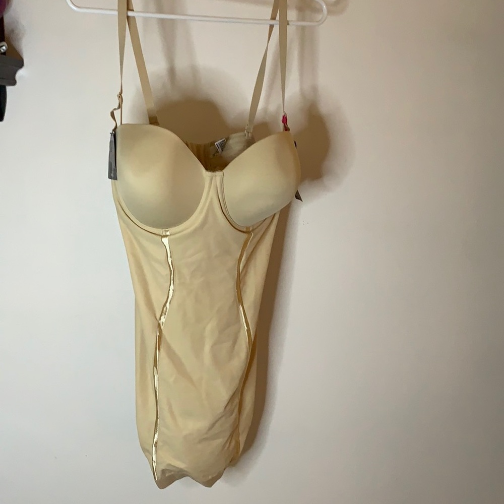 Women's Maidenform Secretly Shaping Convertible Slip - 38D